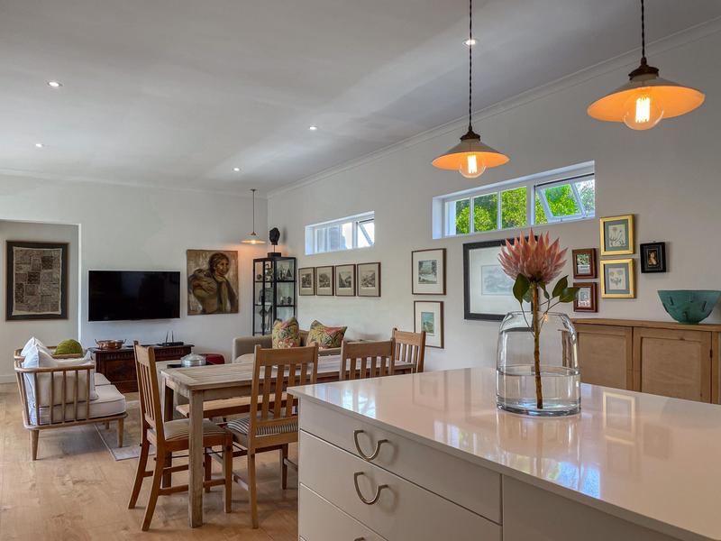 2 Bedroom Property for Sale in Hout Bay Western Cape